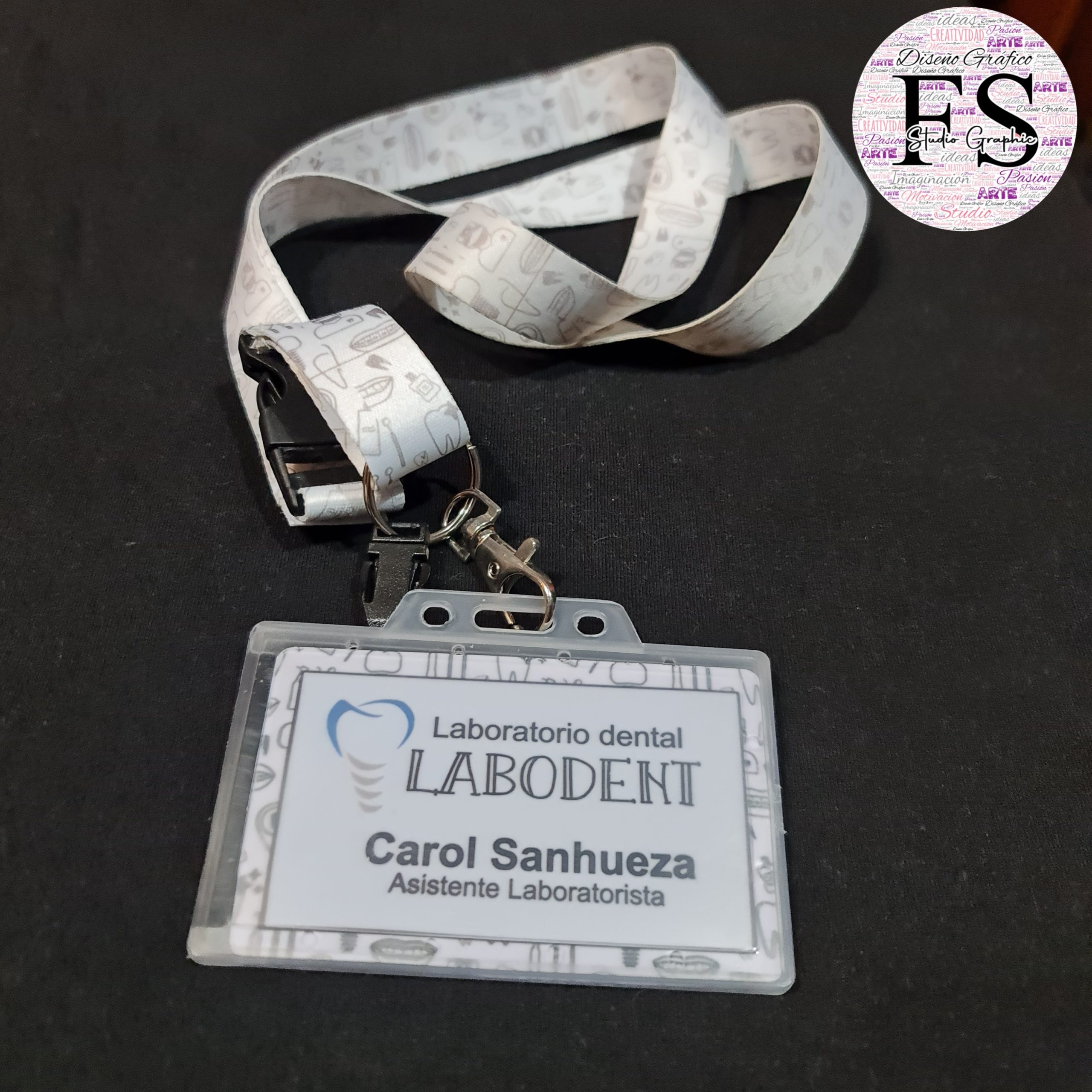 PACK LANYARD CON CREDENCIAL - Imagen 3